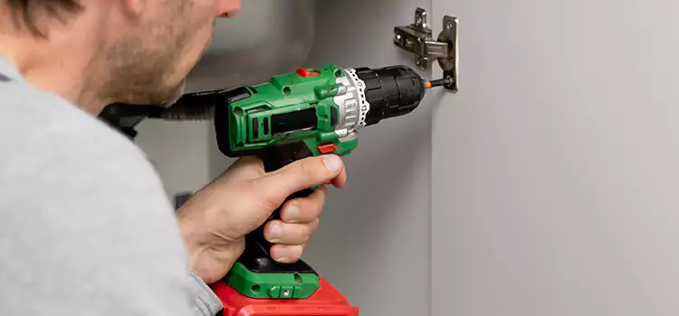 Commercial Door Hinge Repair Providence