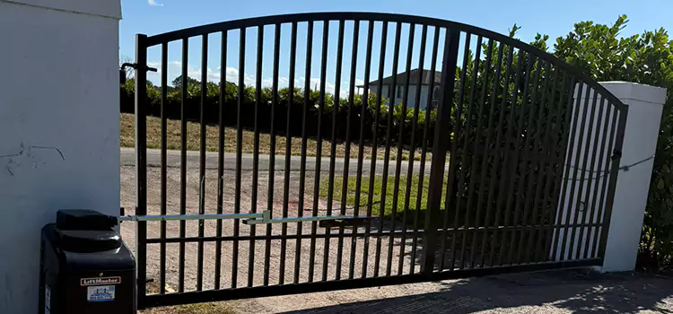 Driveway Fence Repair Providence
